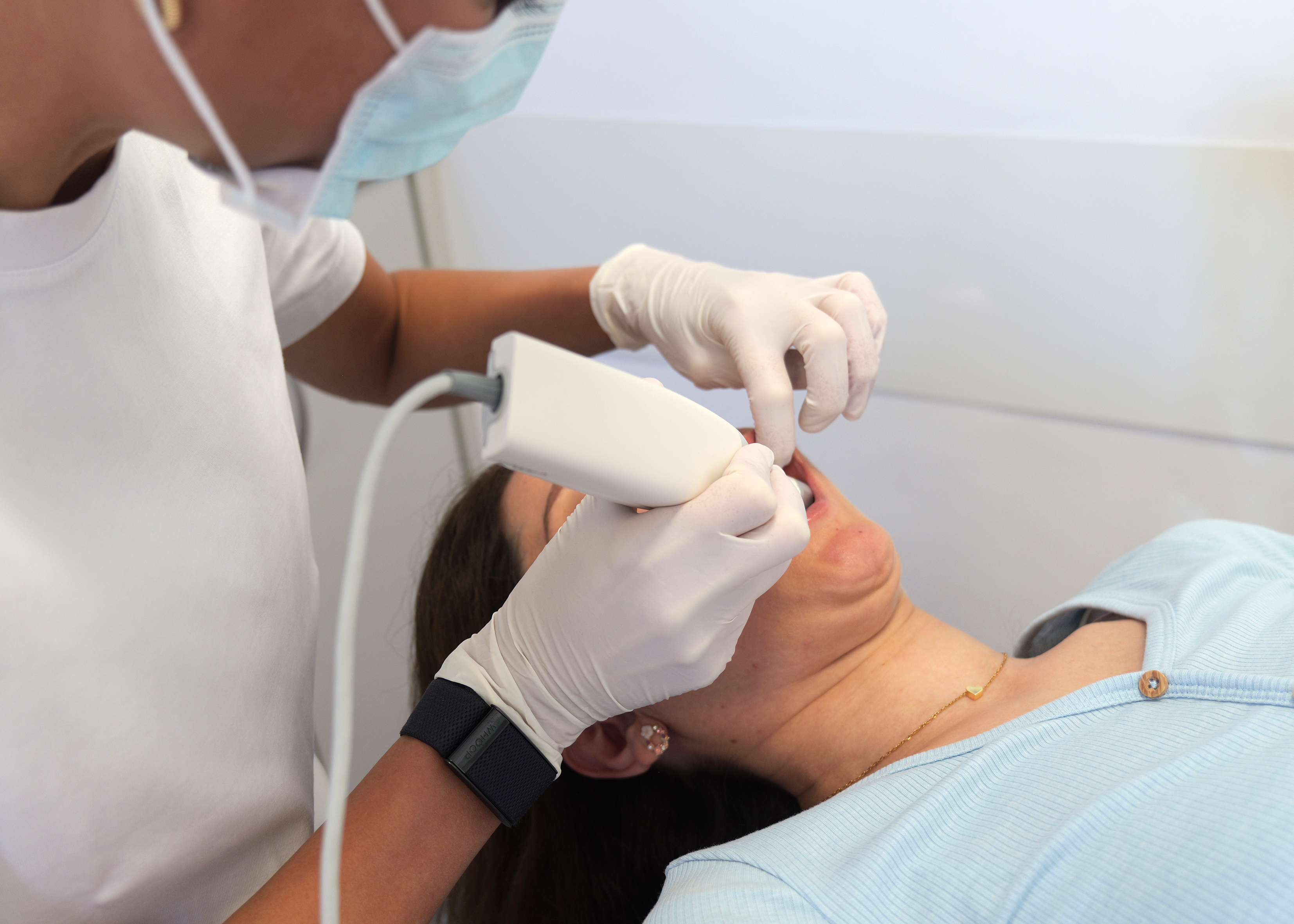 Behandlung mit Intraoral-Scanner